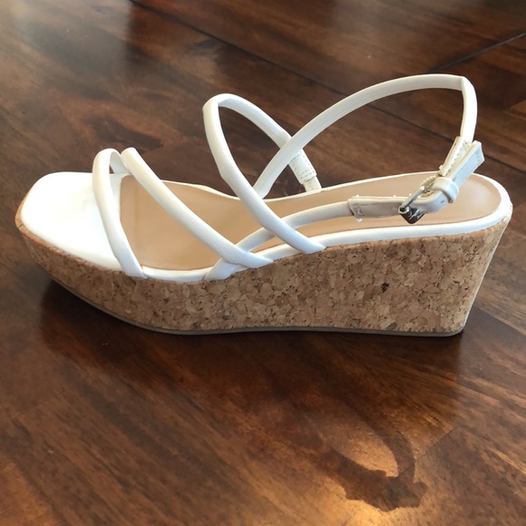 Cute strappy white platform sandals by sun + stone - Picture 6 of 10